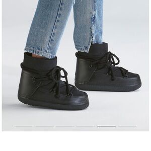 Inuikii classic winter boots